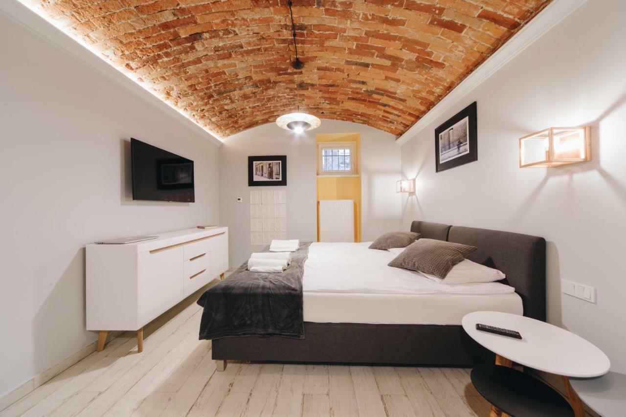 M1 Main Square Studio Cracovia Exterior foto